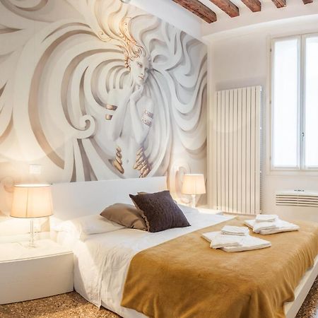 San Polo Design Apartments By Wonderful Italy Венеция Экстерьер фото