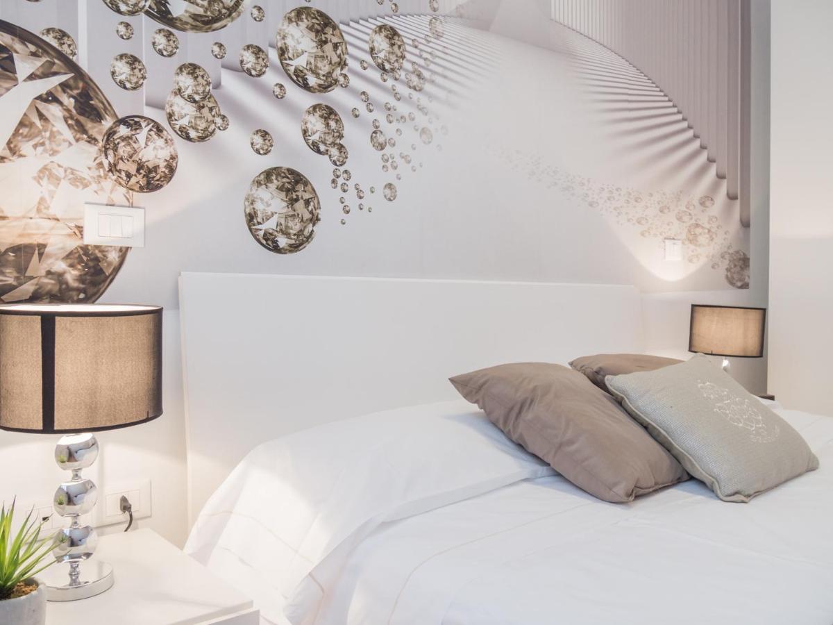 San Polo Design Apartments By Wonderful Italy Венеция Экстерьер фото