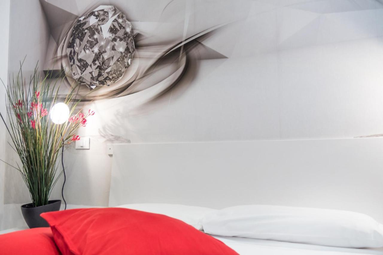 San Polo Design Apartments By Wonderful Italy Венеция Экстерьер фото
